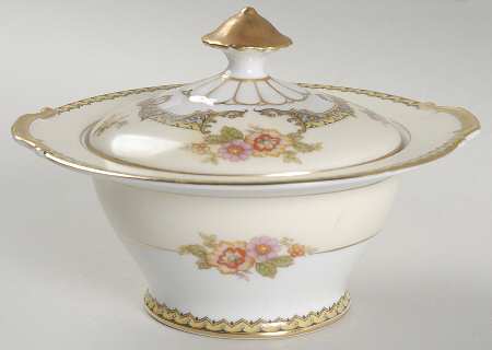 Aubery Sugar Bowl & Lid