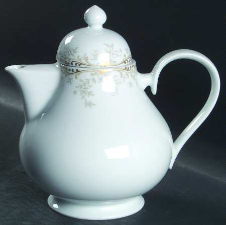 Aubusson Teapot & Lid