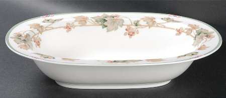 Autumn Estate 10" Oval Vegetable Bowl