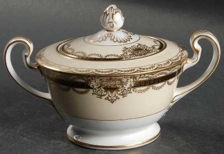 Augustan Sugar Bowl & Lid