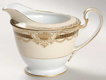 Augustan Creamer
