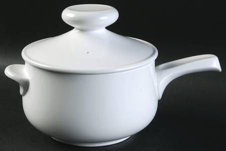 Au Naturel 1.25 Qt Round Covered Casserole