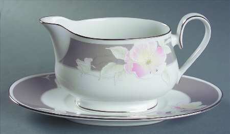 Autumn Rhapsody Gravy Boat & Underplate