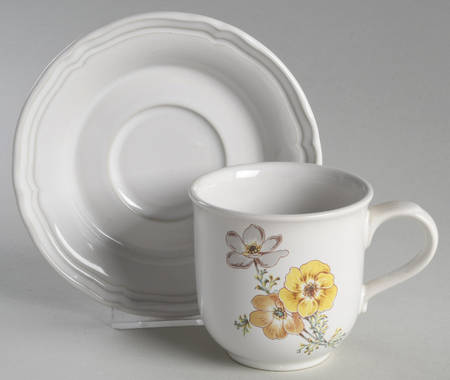 Autumnwind Flat Cup & Saucer Set