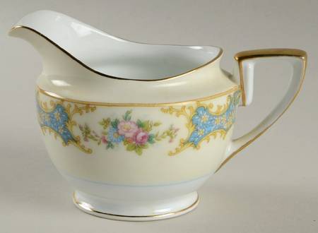 Avalon Creamer