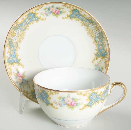 Avalon Flat Cup & Saucer Set