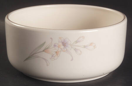 Aventura 7" Round Vegetable Bowl