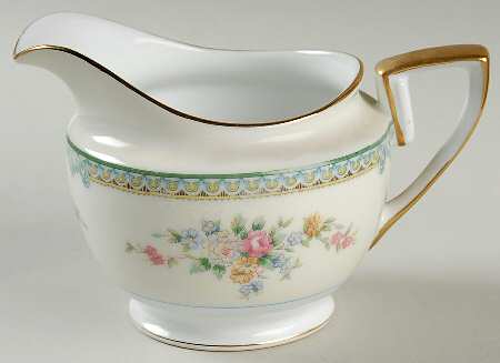 Avon Creamer