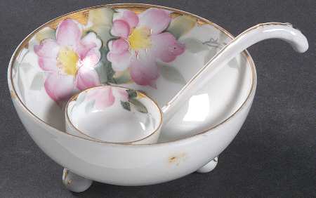 Azalea Whipped Cream Bowl and Ladle