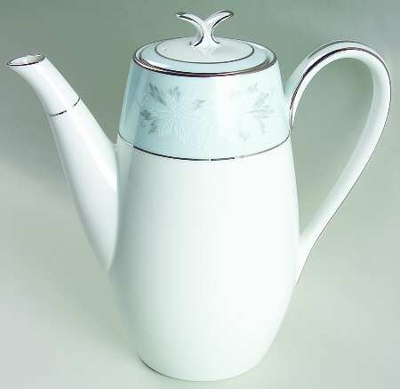 Balboa Small Coffee Pot & Lid