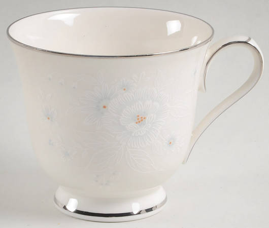 Baldwin Footed Cup