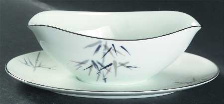 Bamboo Gravy Boat with Attached Underplate