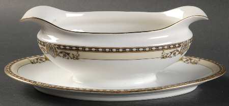 Bancroft Gravy Boat with Attached Underplate