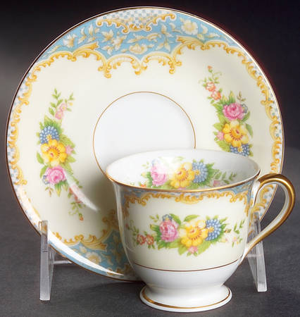 Bantry Footed Demitasse Cup & Saucer Set