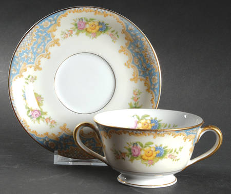 Bantry Footed Bouillon Cup & Saucer