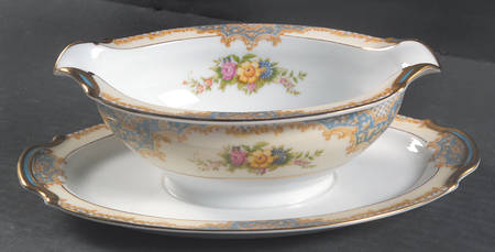 Bantry Gravy Boat with Attached Underplate