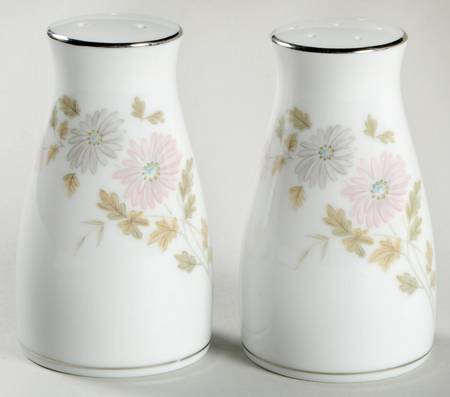 Barbara Salt & Pepper Set