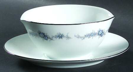 Barcarolle Gravy Boat with Attached Underplate