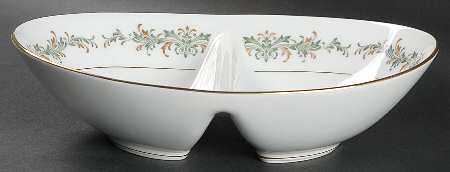 Barcelona 10" Oval Divided Vegetable Bowl