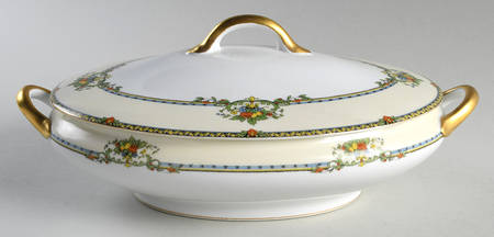 Barcelona Oval Covered Vegetable
