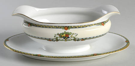 Barcelona Gravy Boat with Attached Underplate