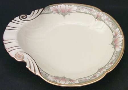 Barrymore Shell Shaped Dish by Noritake
