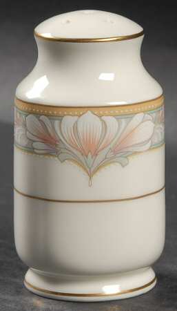 Barrymore Pepper Shaker