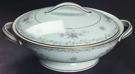 Barton Round Covered Vegetable