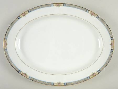 The Basel 13" Oval Serving Platter