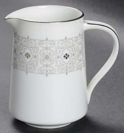 Basilica Creamer