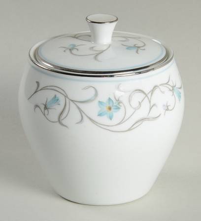Beaumont Sugar Bowl & Lid