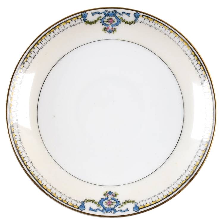 Beaumont Saucer