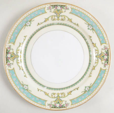 Beauvais Luncheon Plate