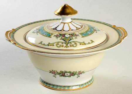 Beauvais Sugar Bowl & Lid