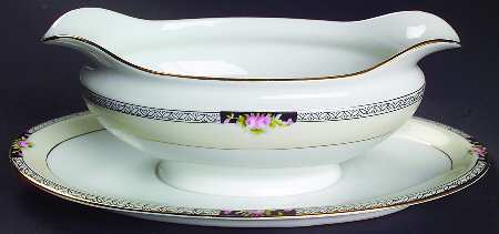 Beechmont Gravy Boat with Attached Underplate