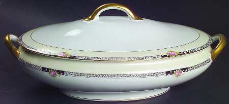 Beechmont Oval Covered Vegetable