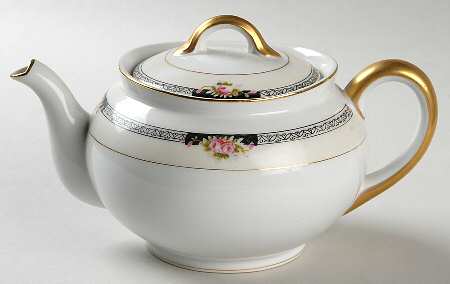 Beechmont Small Teapot & Lid