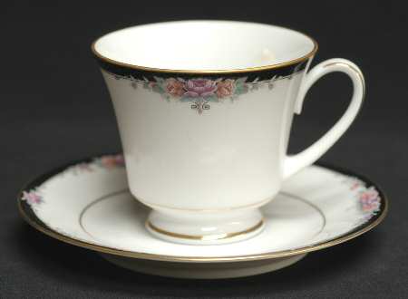 Belle Empress Footed Cup & Saucer Set