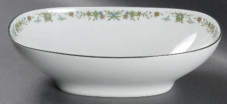 Beguine 10" Oval Vegetable Bowl