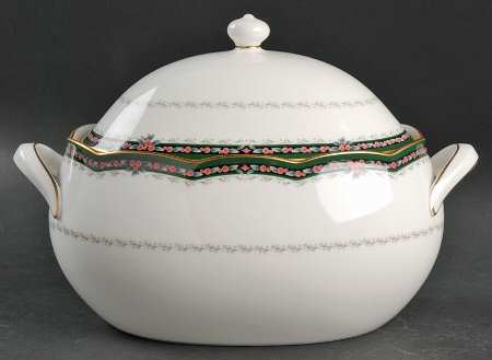 Belcourt Oval Covered Vegetable