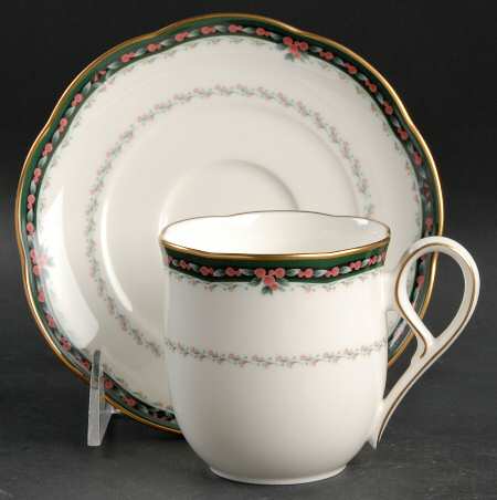 Belcourt Flat Cup & Saucer Set