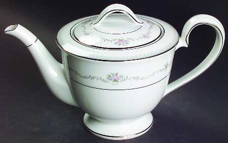 Belfort Teapot & Lid