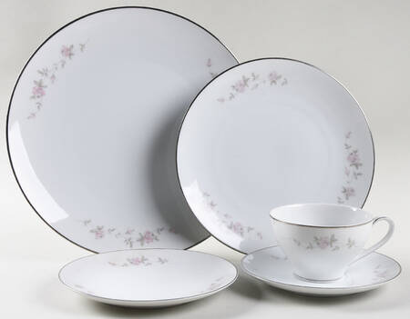 Bellemead 40 Piece Estate Set
