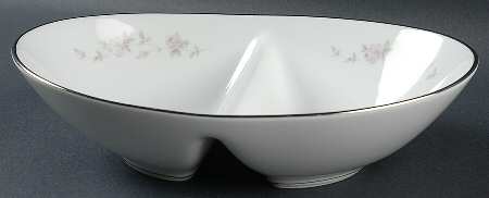 Bellemead 10" Oval Divided Vegetable Bowl