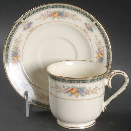 Bellcrest Footed Cup & Saucer Set