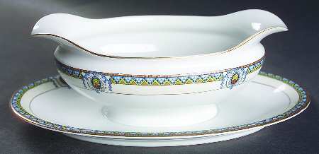 Bellefonte Gravy Boat with Attached Underplate