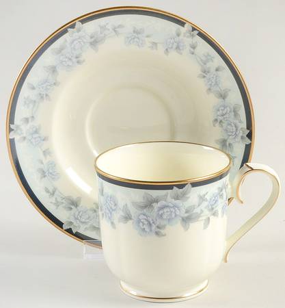 Bellefonte Footed Cup & Saucer Set