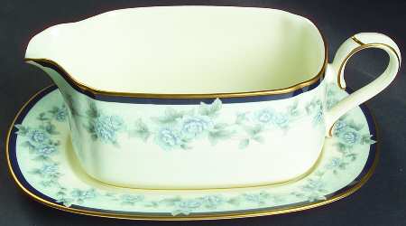 Bellefonte Gravy Boat & Underplate (Relish/Butter)