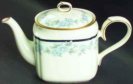 Bellefonte Teapot & Lid