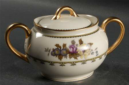 Bellefleur Sugar Bowl & Lid